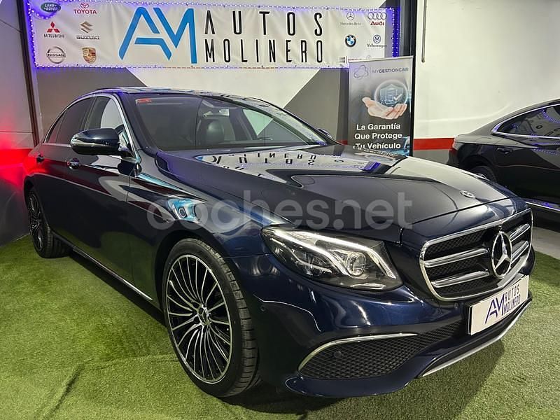 Usado Mercedes E200 160 CV (117 kW) 2020 Azul Berlina