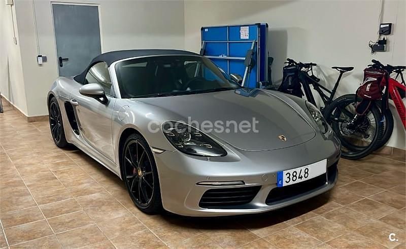 Gris / plata Usado 2017 Porsche 718 Boxster Descapotable | 64.950 € - Imagen 1/4
