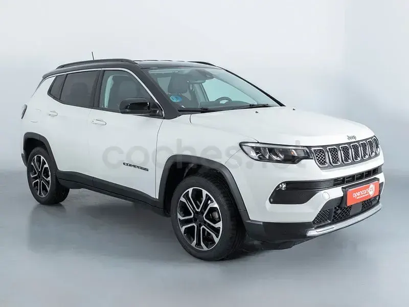 Käytetty Jeep Compass Limited 130 HP (95 kW) 2024 Valkoinen Katumaasturi