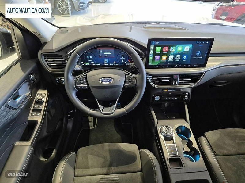 Usado Ford Kuga Active X 243 CV (178 kW) 2025 Blanco SUV