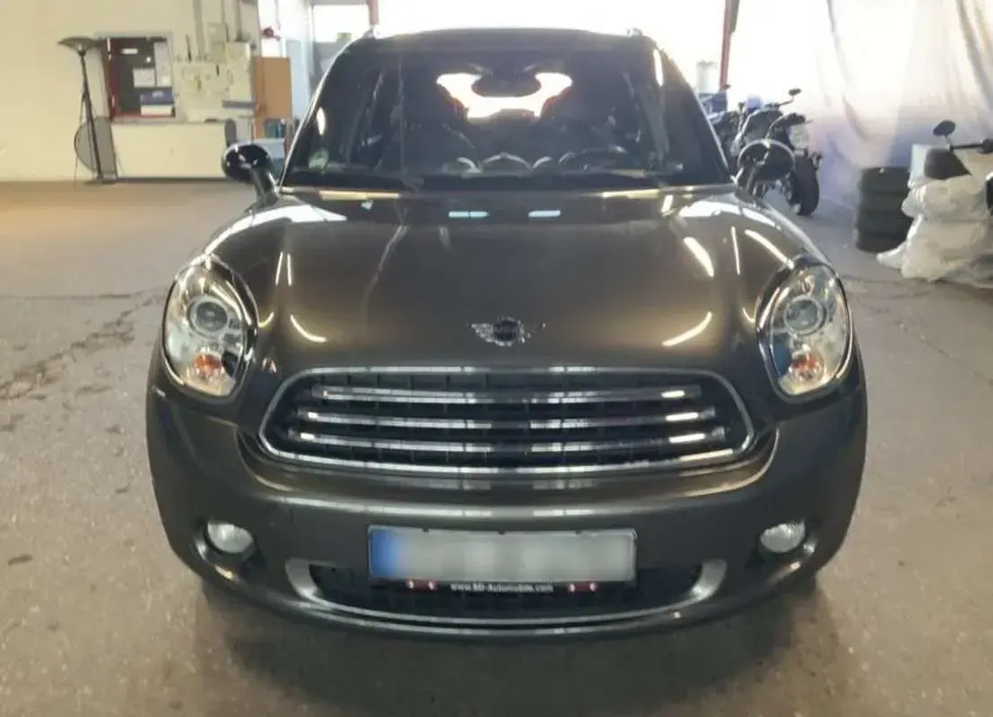 Usado Mini Cooper 122 CV (89 kW) 2011 Gris Utilitario