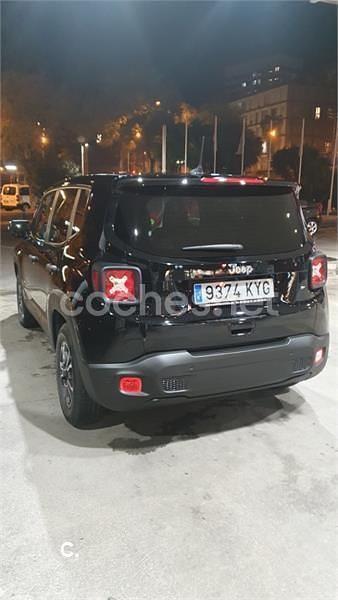 Usado Jeep Renegade Sport 120 CV (88 kW) 2019 Negro SUV