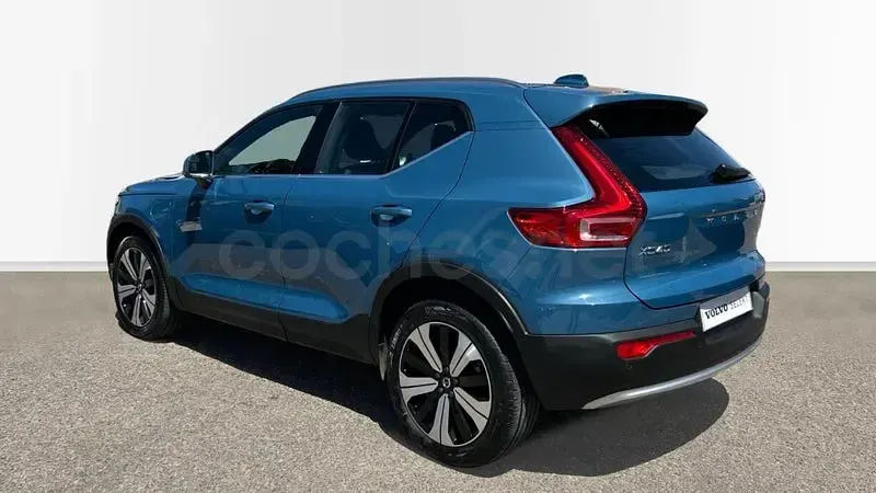 Usado Volvo XC40 Core 211 CV (155 kW) 2023 Azul SUV