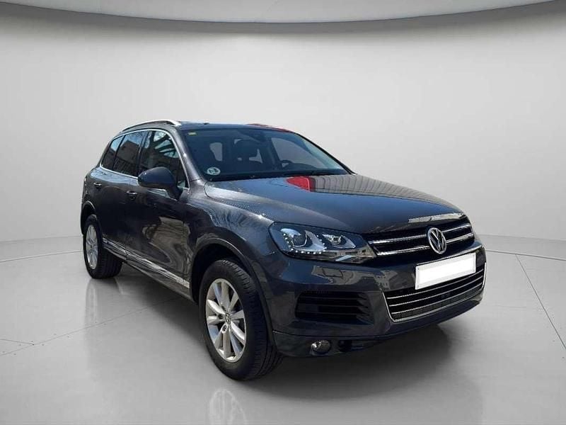 Usado VW Touareg Terrain Tech 245 CV (180 kW) 2014 Gris SUV
