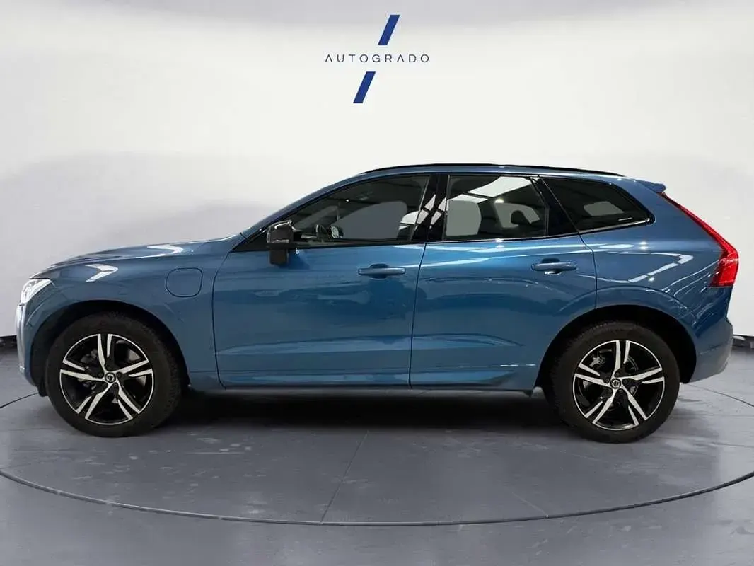 Usado Volvo XC60 R-Design 390 CV (286 kW) 2019 Azul SUV