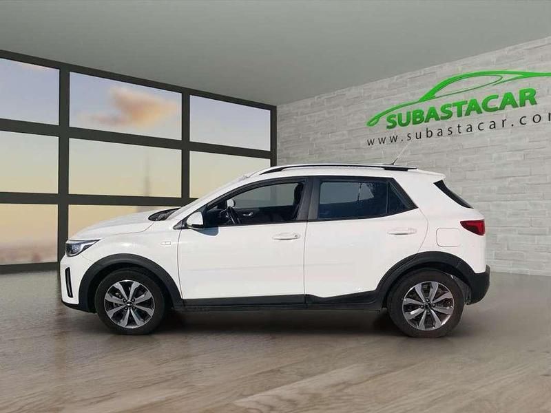 Blanco Usado 2022 Kia Stonic SUV | 13.400 € (Buen precio) - Imagen 1/4