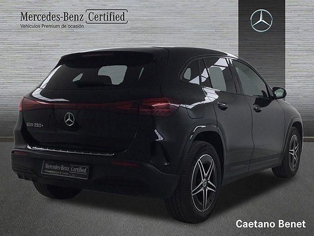 Usado Mercedes EQA250 139 kW (190 CV) 2025 Negro noche SUV