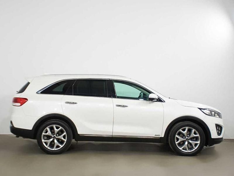 Usado Kia Sorento 200 CV (147 kW) 2018 Blanco SUV