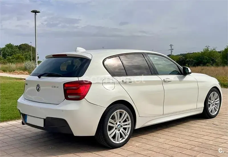Usado BMW 118 M Sport 143 CV (105 kW) 2013 Blanco Utilitario