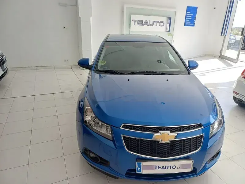 Usado Chevrolet Cruze LS 125 CV (91 kW) 2009 Azul Berlina