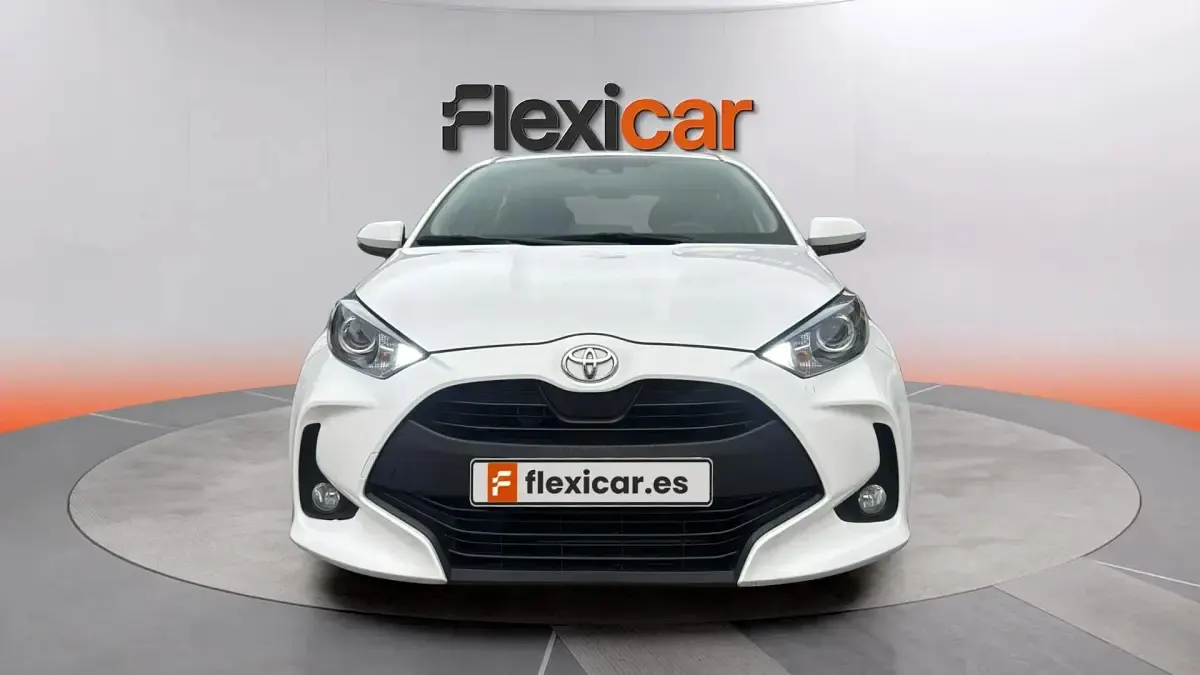 Usado Toyota Yaris Edition 125 CV (91 kW) 2023 Blanco Utilitario