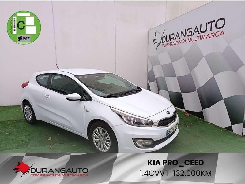 Usado Kia ProCeed 100 CV (73 kW) 2015 Blanco Utilitario