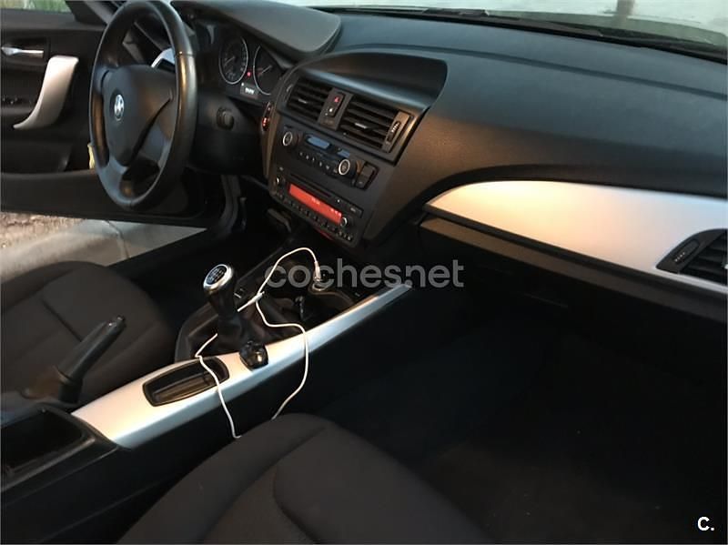 Negro Usado 2013 BMW 116 Efficient Dynamics Utilitario | 7900 € (Buen precio) - Imagen 1/4