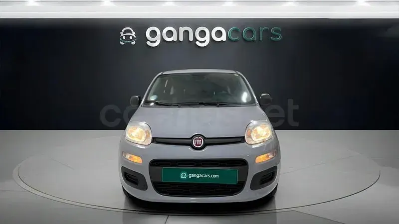 Usado Fiat Panda 70 CV (51 kW) 2022 Gris Utilitario