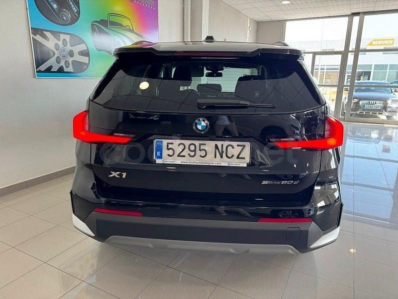 Usado BMW X1 163 HP (119 kW) 2025 Preto SUV