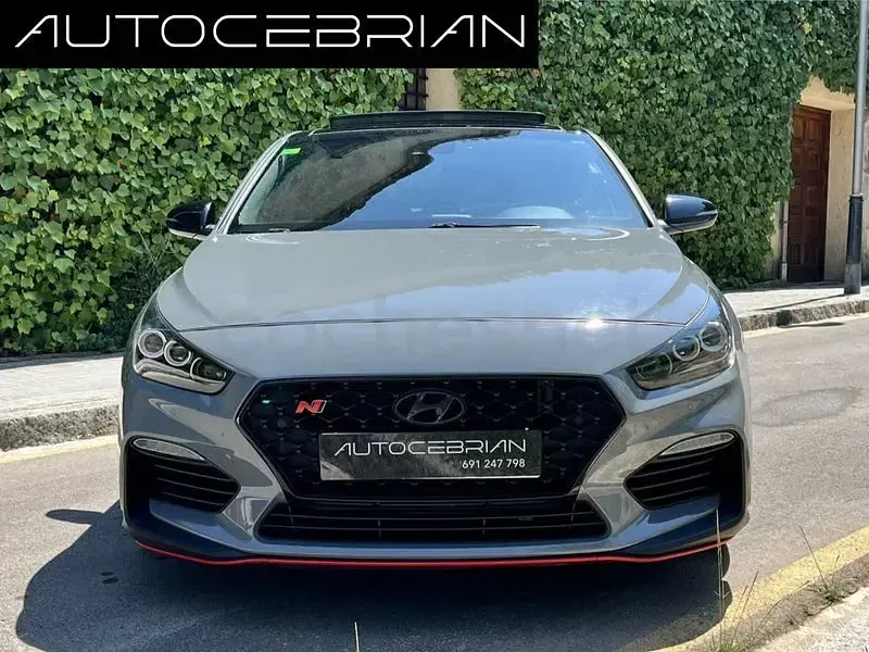 Usado Hyundai i30 N Performance 275 CV (202 kW) 2019 Gris / plata Berlina