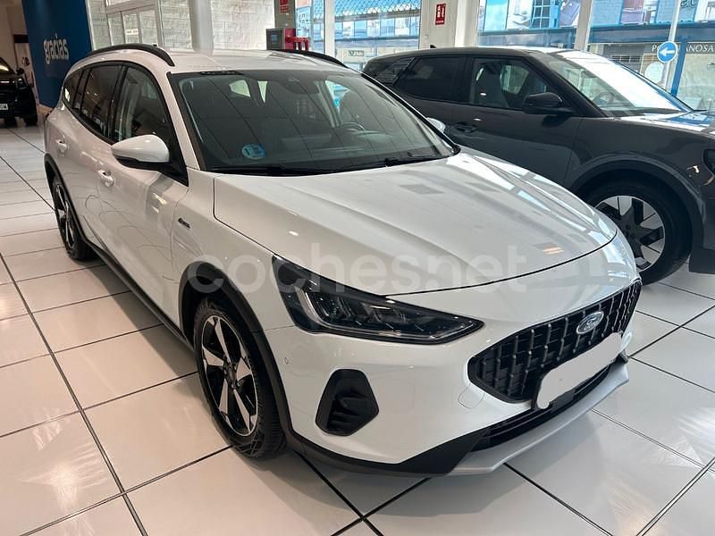 Blanco Usado 2023 Ford Focus Active Familiar | 21.500 € (Precio justo) - Imagen 1/4