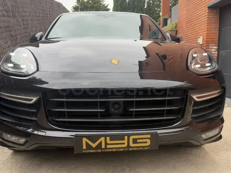Usado Porsche Cayenne GTS 440 CV (323 kW) 2016 Negro SUV