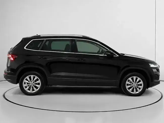 Usado Skoda Karoq Ambition 115 CV (84 kW) 2023 Negro SUV