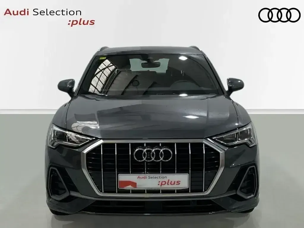 Usado Audi Q3 S-Line 150 CV (110 kW) 2020 Gris / plata SUV