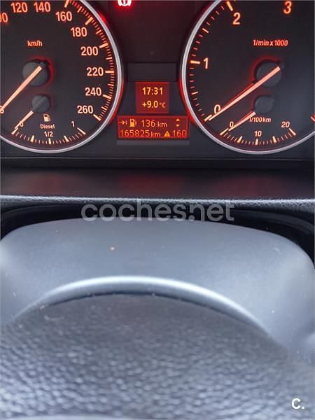 Usado BMW 318 143 CV (105 kW) 2010 Negro Berlina