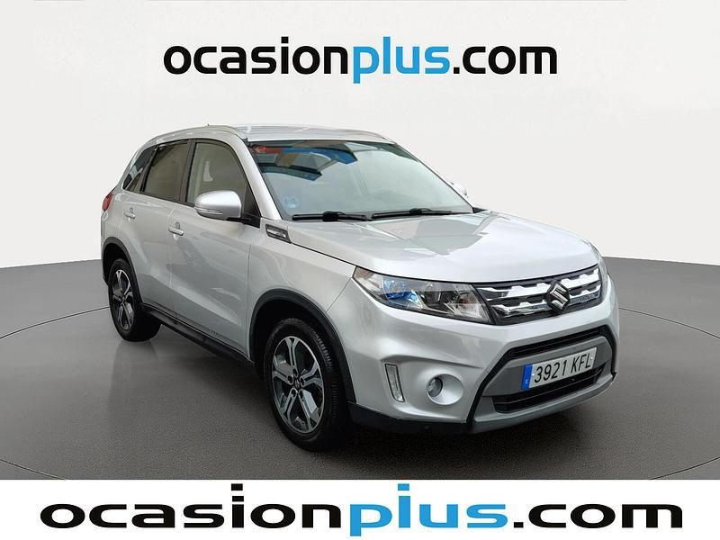 Usado Suzuki Vitara GLX 120 CV (88 kW) 2017 Gris SUV