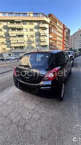 Usado Opel Corsa Sport 90 CV (66 kW) 2009 Negro Utilitario