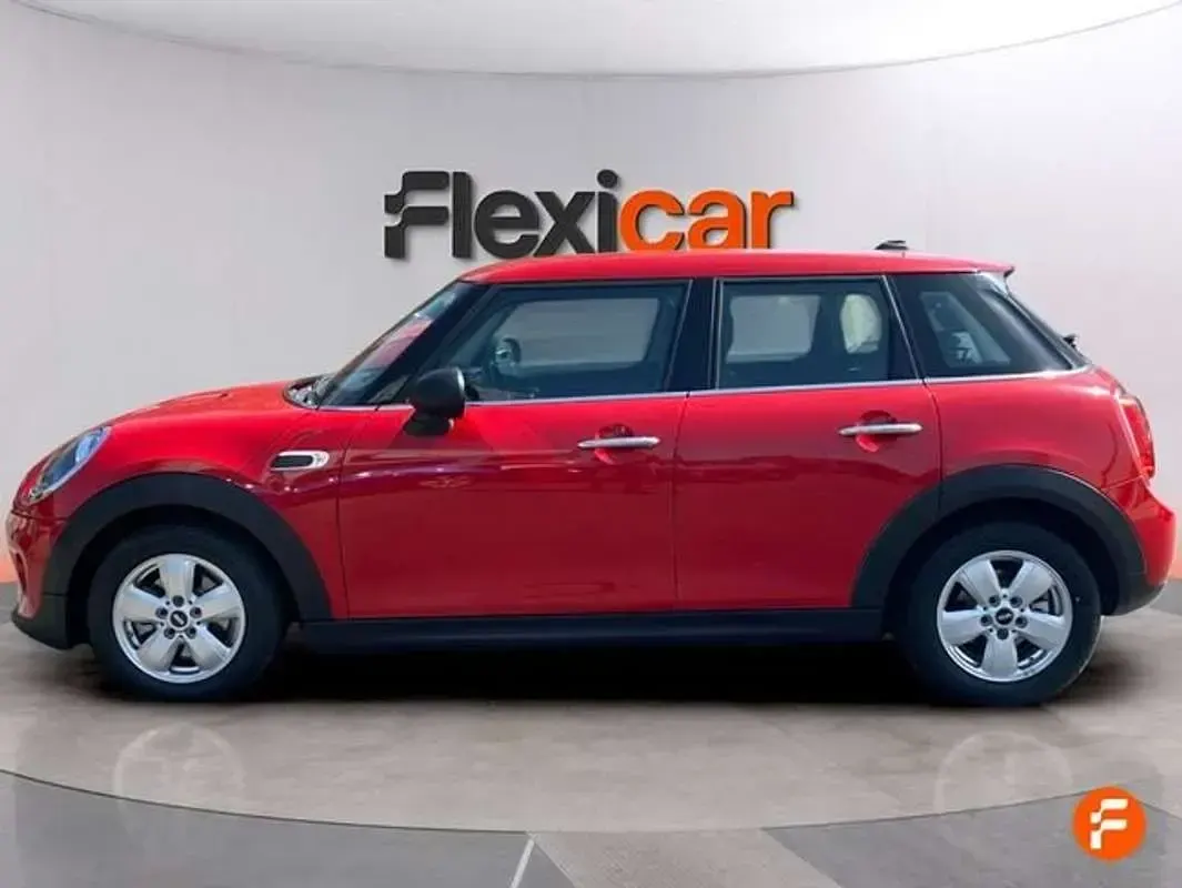 Usado Mini Cooper 95 CV (69 kW) 2018 Rojo Utilitario