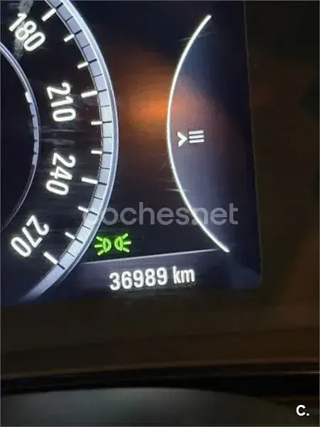 Usado Opel Insignia Selective 136 CV (100 kW) 2016 Negro Berlina