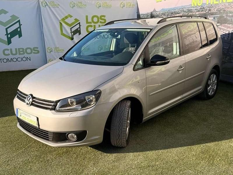 Usado VW Touran Edition 105 CV (77 kW) 2012 Gris Monovolumen