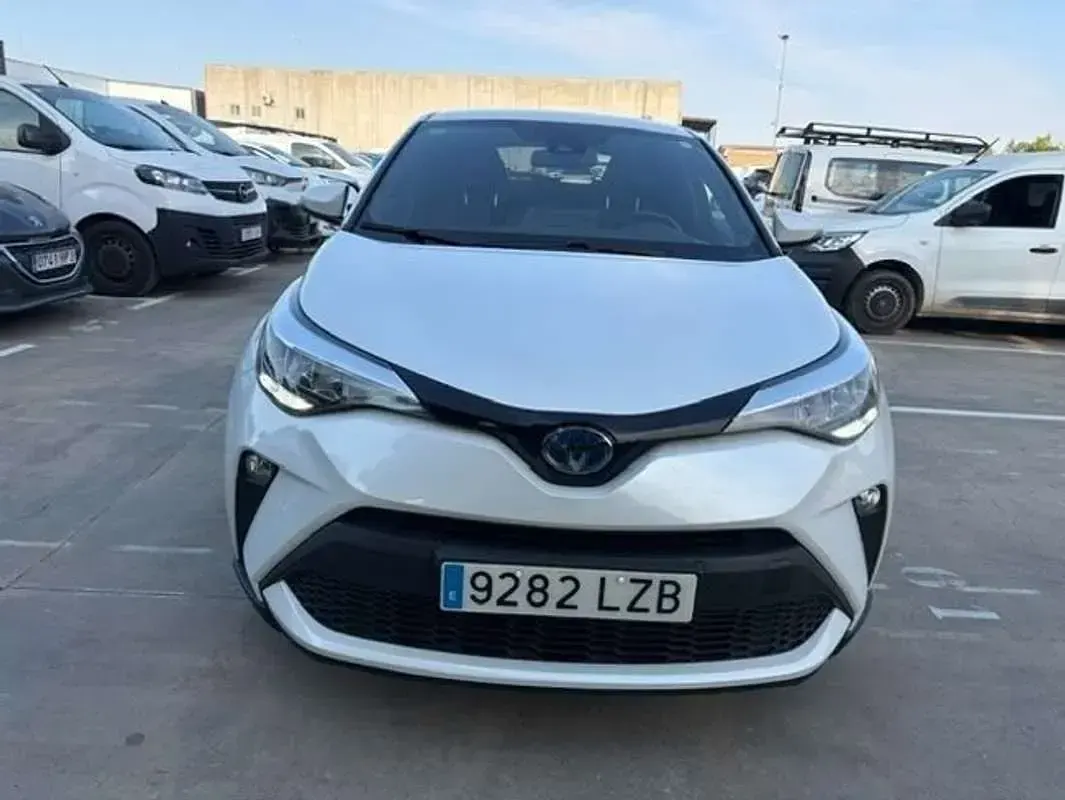 Usado Toyota C-HR Advance 122 CV (89 kW) 2022 Blanco SUV