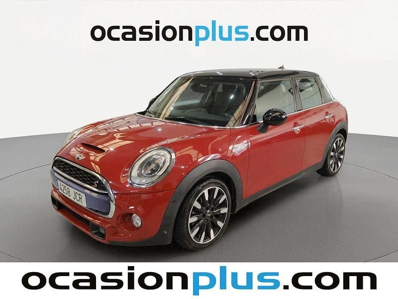 Begagnad Mini Cooper SD 170 HK (125 kW) 2015 Halvkombi
