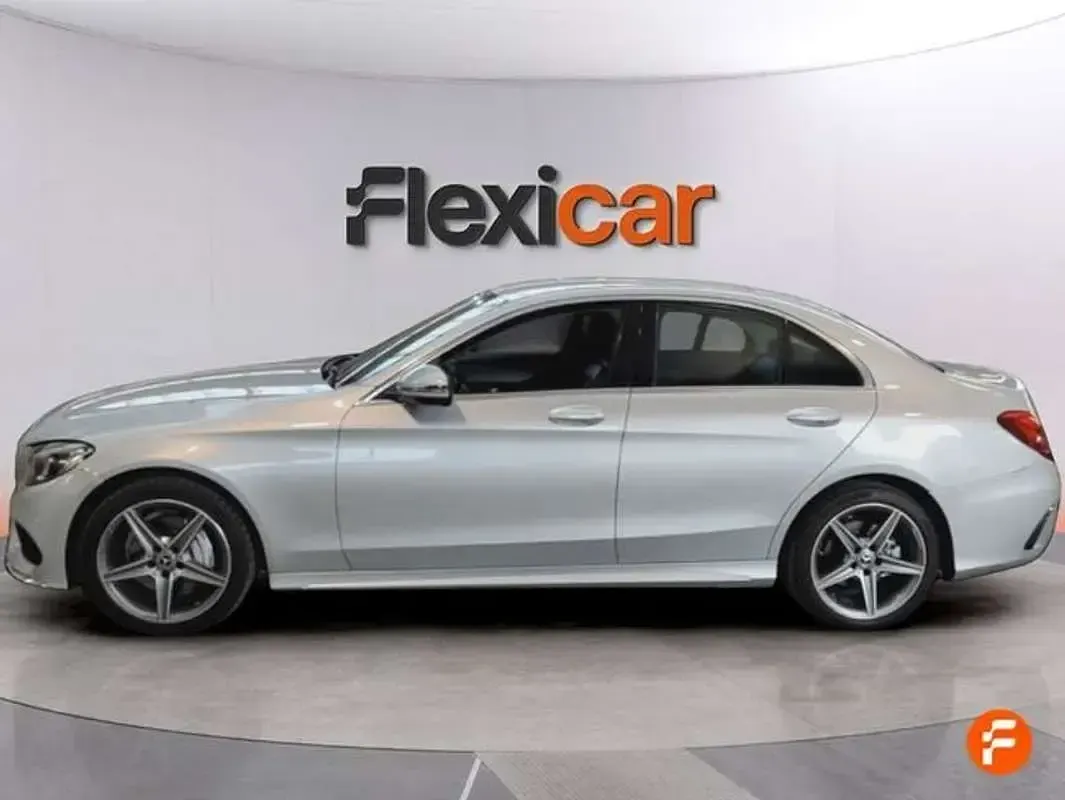 Usado Mercedes C220 AMG line 170 CV (125 kW) 2017 Gris Berlina