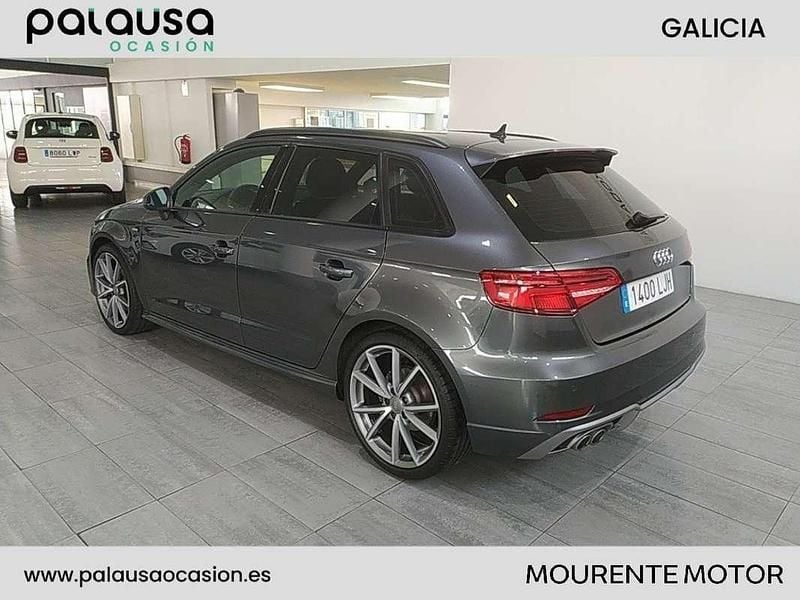 Usado Audi A3 Sportback S-Line 150 CV (110 kW) 2020 Gris Utilitario