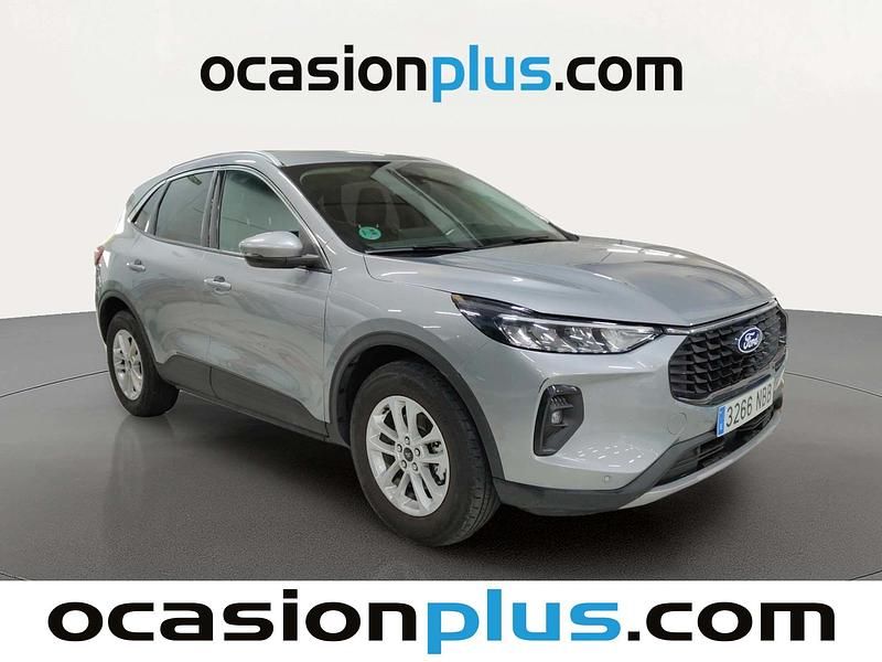 Usado Ford Kuga Titanium 150 CV (110 kW) 2025 Gris plata SUV