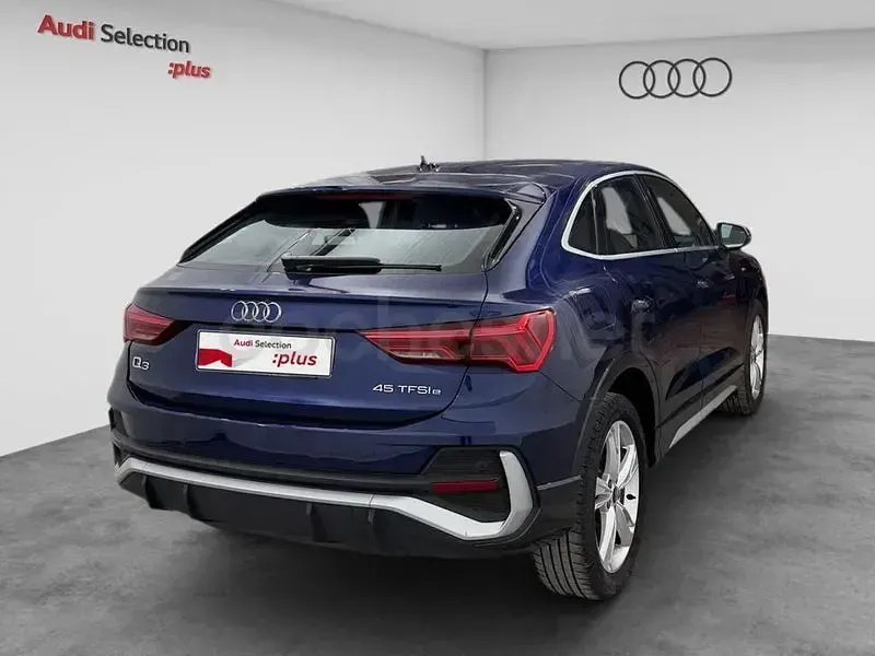 Usado Audi Q3 Sportback S-Line 245 CV (180 kW) 2023 Azul SUV