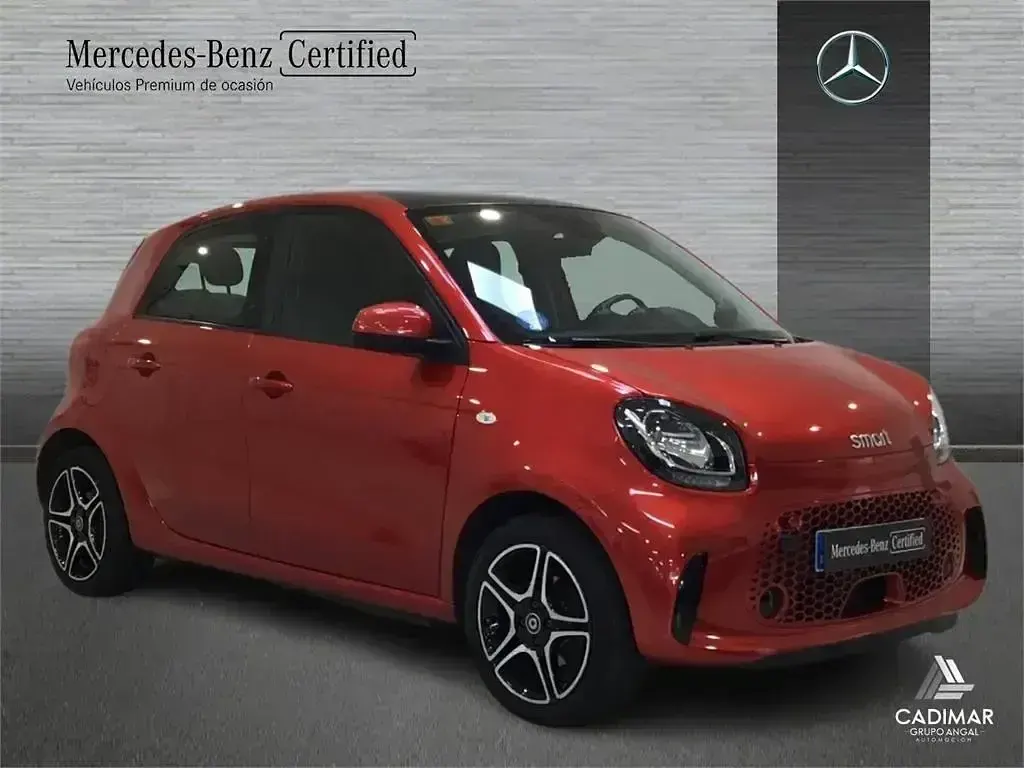 Usado Smart ForFour Electric Drive 60 kW (82 CV) 2020 Rojo Utilitario