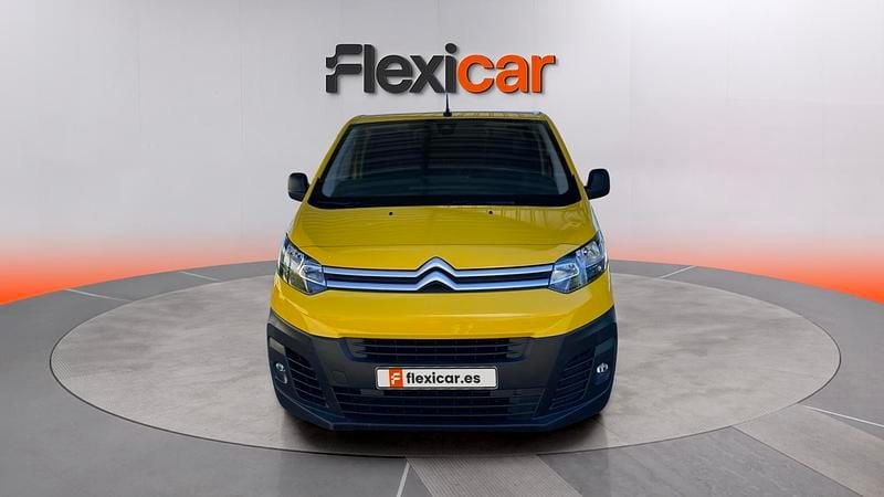 Usado Citroën Jumpy 145 CV (106 kW) 2023 Amarillo Monovolumen