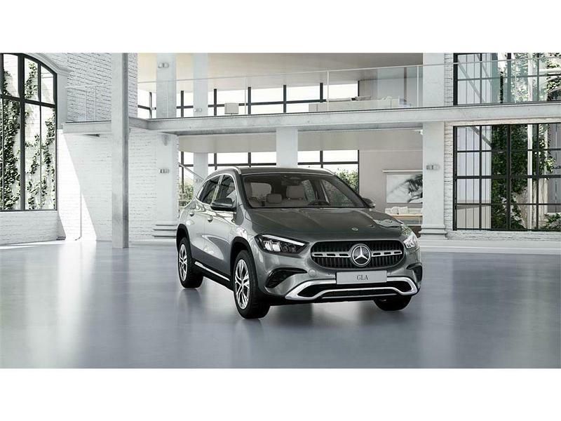 Nuevo Mercedes GLA200 163 CV (119 kW) 2025 Gris SUV