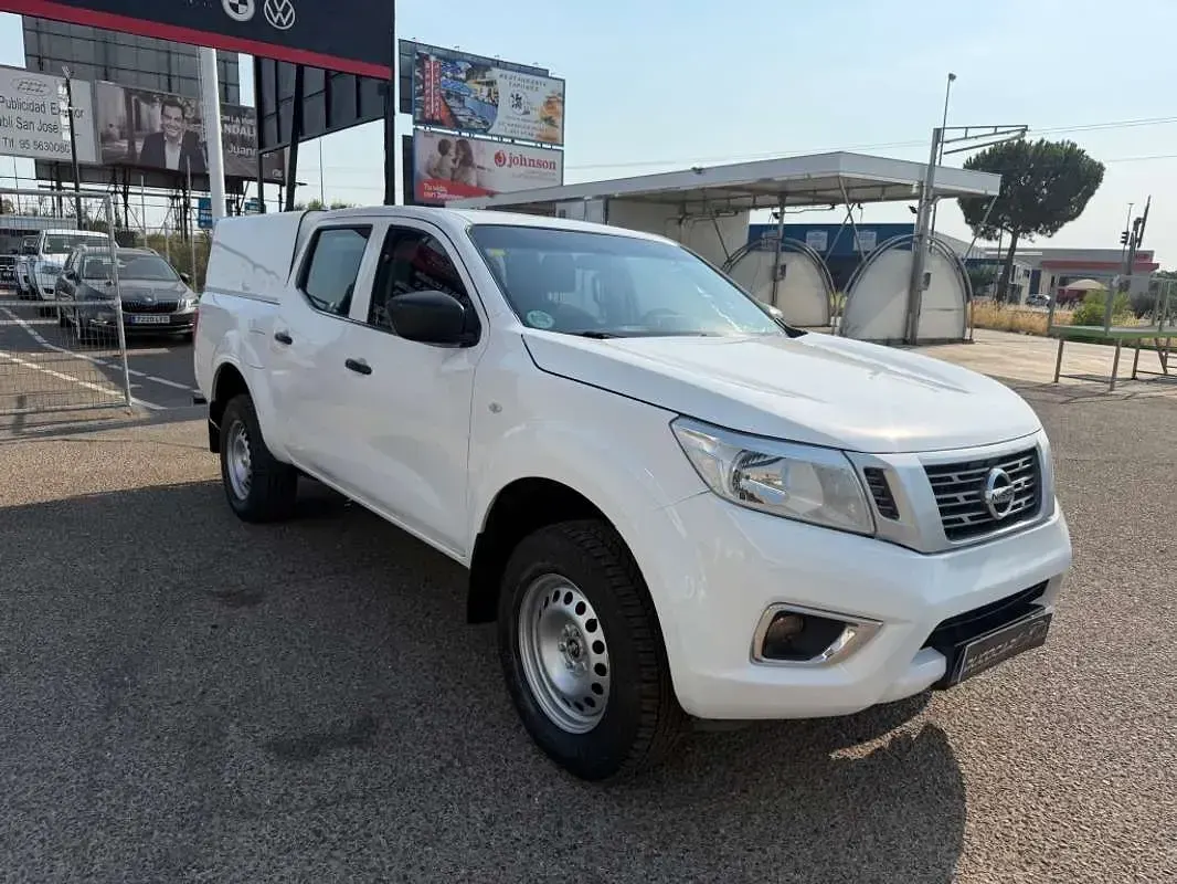 Usado Nissan Navara Visia 163 CV (119 kW) 2021 Blanco Pickup/Camioneta