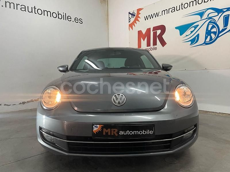 Usado VW Beetle Design 105 CV (77 kW) 2013 Gris / plata Utilitario
