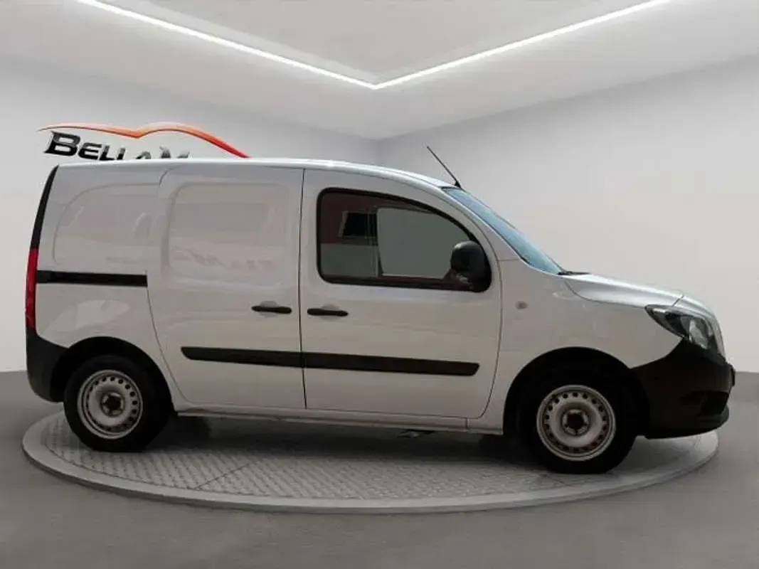 Usado Mercedes Citan 109 95 CV (69 kW) 2022 Blanco Monovolumen