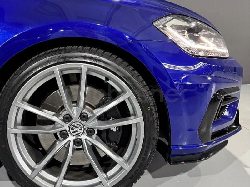 Usado VW Golf VII R 310 CV (228 kW) 2018 Azul Berlina