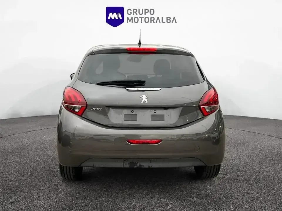 Begagnad Peugeot 208 82 HK (60 kW) 2019 Grå Halvkombi