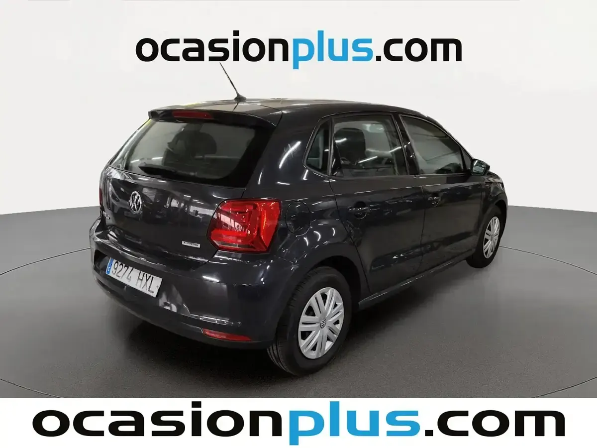 Usado VW Polo Edition 60 CV (44 kW) 2014 Gris Utilitario