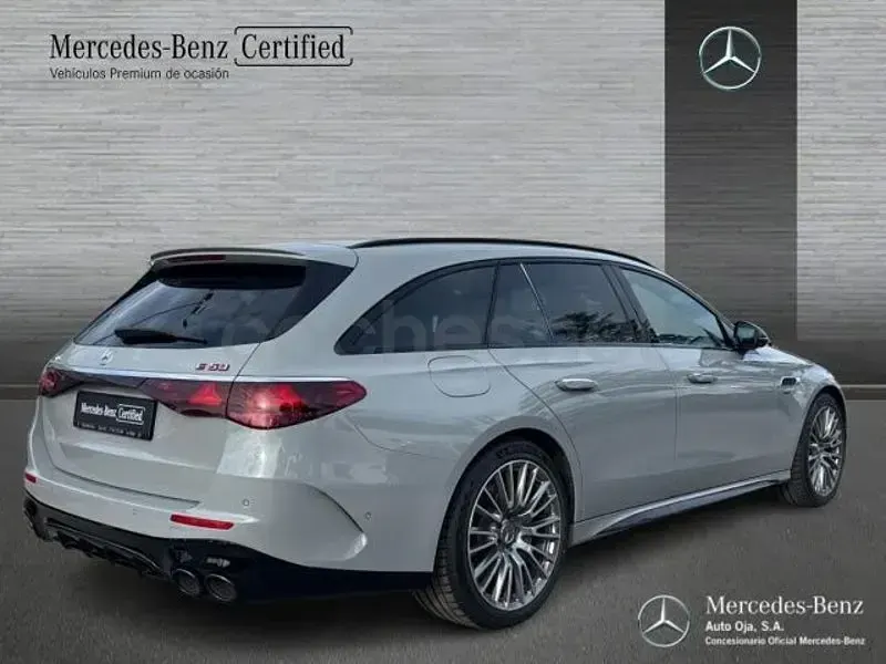 Usado Mercedes E53 AMG 585 CV (430 kW) 2025 Gris / plata Familiar