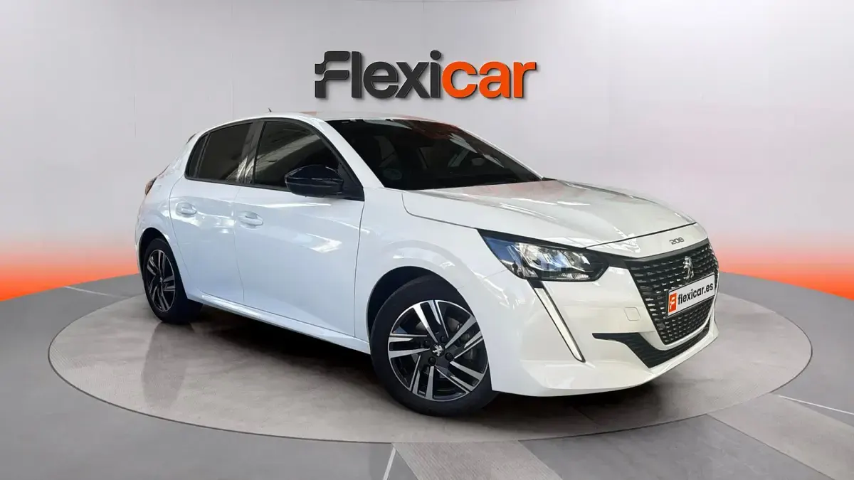 Usado Peugeot 208 Active 101 CV (74 kW) 2023 Utilitario