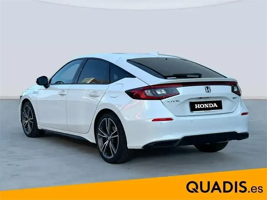 Usado Honda Civic Advance 184 CV (135 kW) 2025 Blanco Berlina