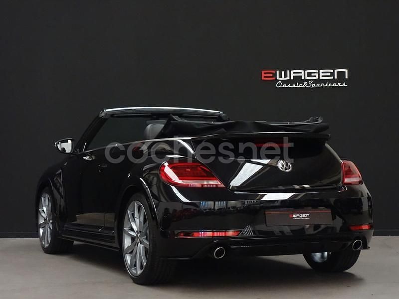 Begagnad VW Beetle R-line 220 HK (161 kW) 2017 Svart Halvkombi