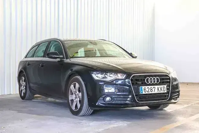 Usado Audi A6 245 CV (180 kW) 2011 Negro Familiar